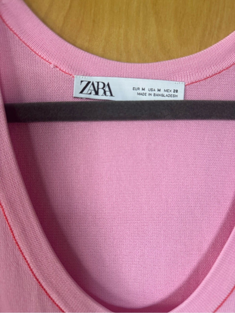 Zara BASIC KNIT TOP WITH CONTRASTING PIPING | Perfect Condition - Never worn - Picture 4 of 4